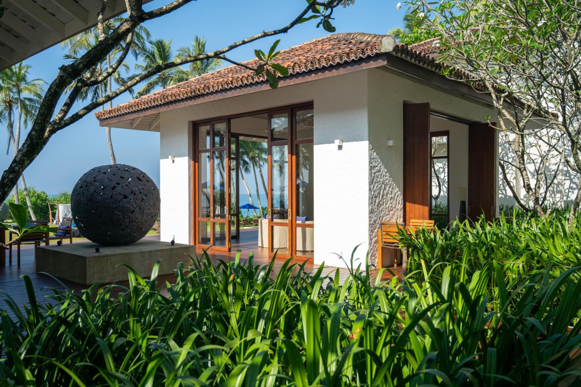 Kumu Beach Балапития Екстериор снимка